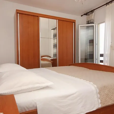 Pag 9388a Apartament *