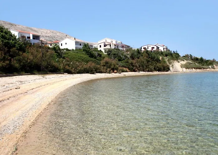 Pag 9388a Apartman Pag Town