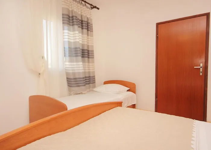 Apartman Pag 9388a Pag Town