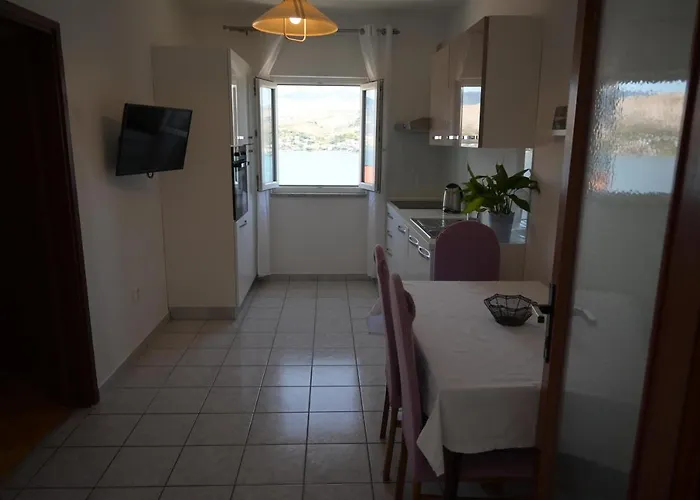 Apartman Pag 9388a